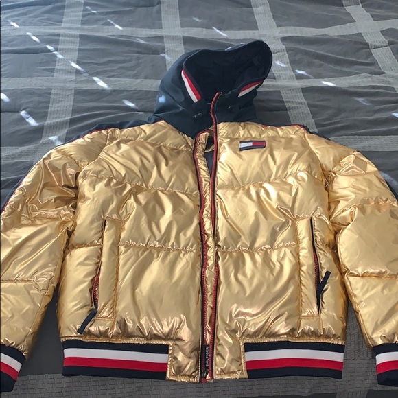 Mens Tommy Hilfiger Puffer Hooded Gold 